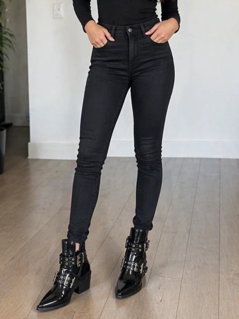 SHEIN Black Pointed Buckle Ankle Heeled Boots